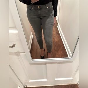 7 for all mankind skinny grey jeans cropped size 27